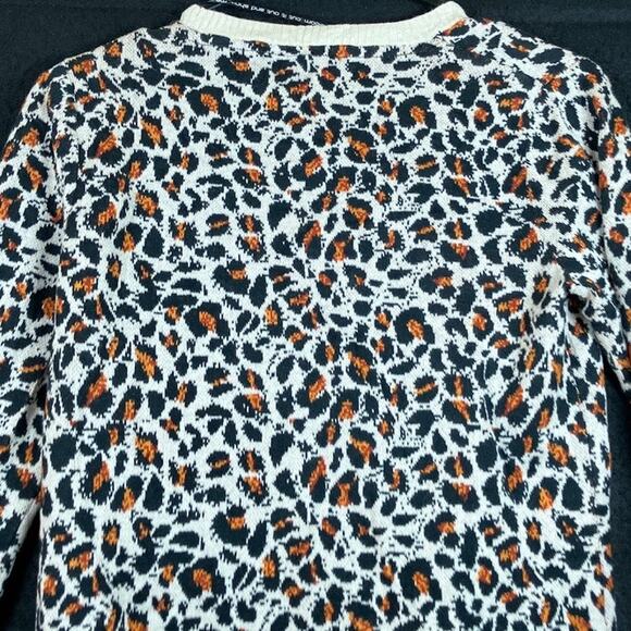 Volcom Womens Sweater Beige Leopard V Neck Button Front Cardigan Long Sleeve S - Picture 11 of 13